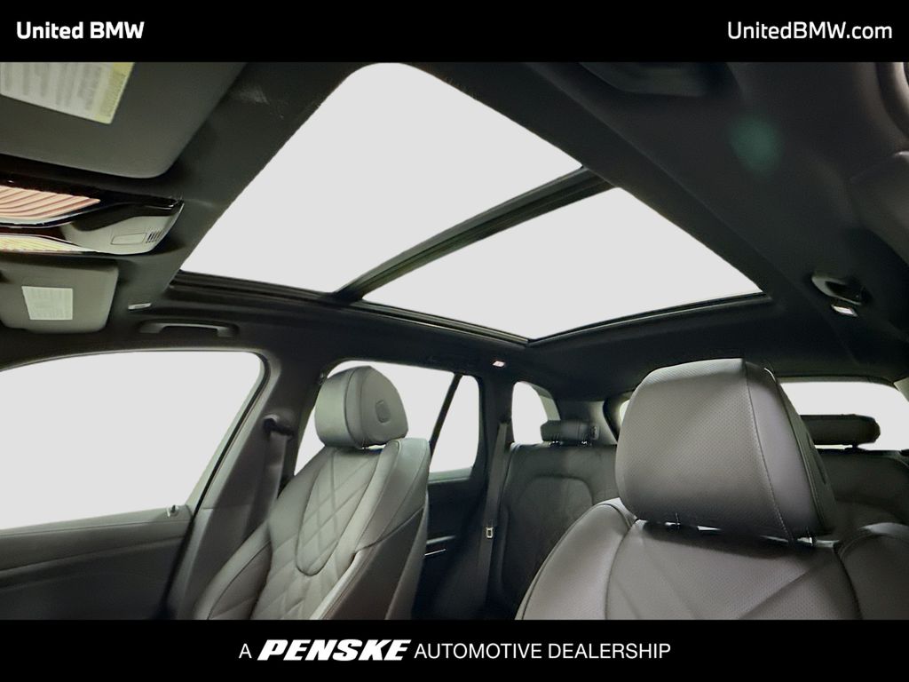 Thumbnail: 2026 BMW X5 - 12