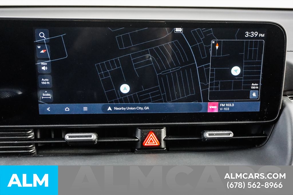 Used 2025 Gray Hyundai SEL image 37
