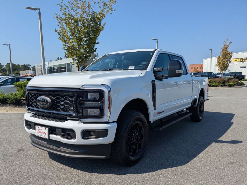 2026 Ford Super Duty F-350 SRW LARIAT