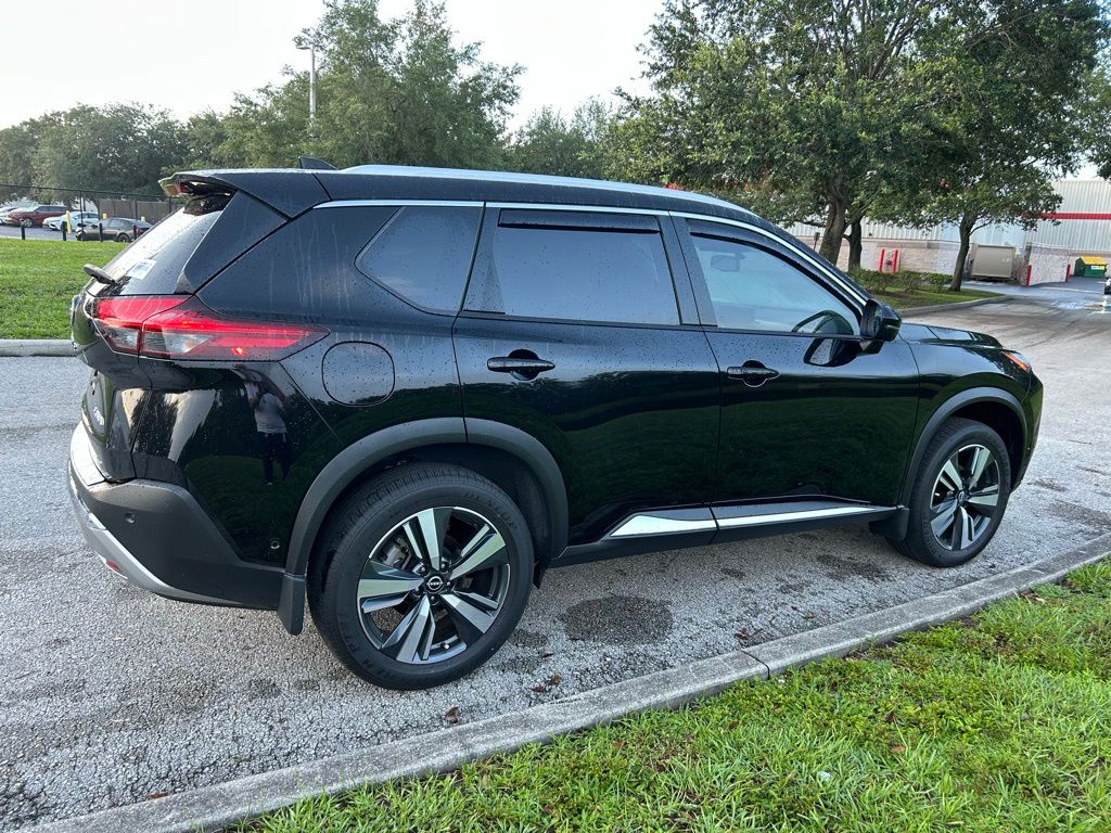 Thumbnail: 2023 Nissan Rogue - 5