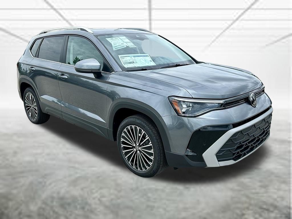 New 2026 Gray Volkswagen 1.5T SE image 3