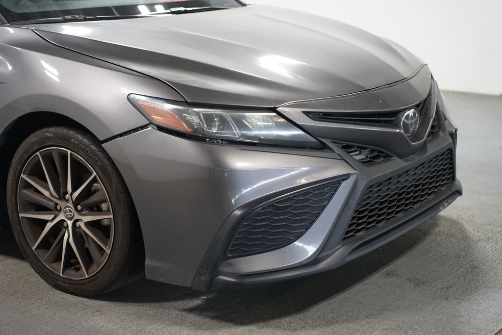 Thumbnail: 2023 Toyota Camry - 4