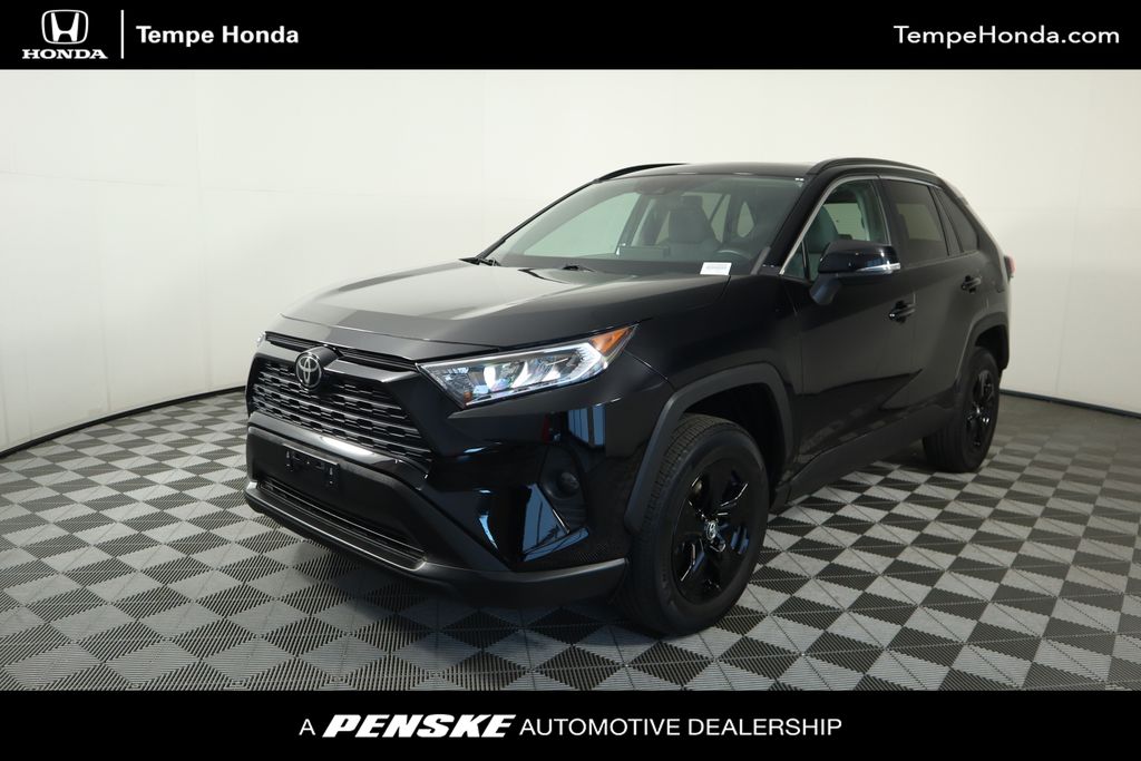 2020 Toyota RAV4 XLE Hero Image