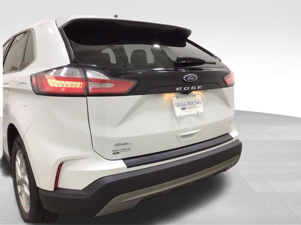 Used 2024 Ford Edge SUV