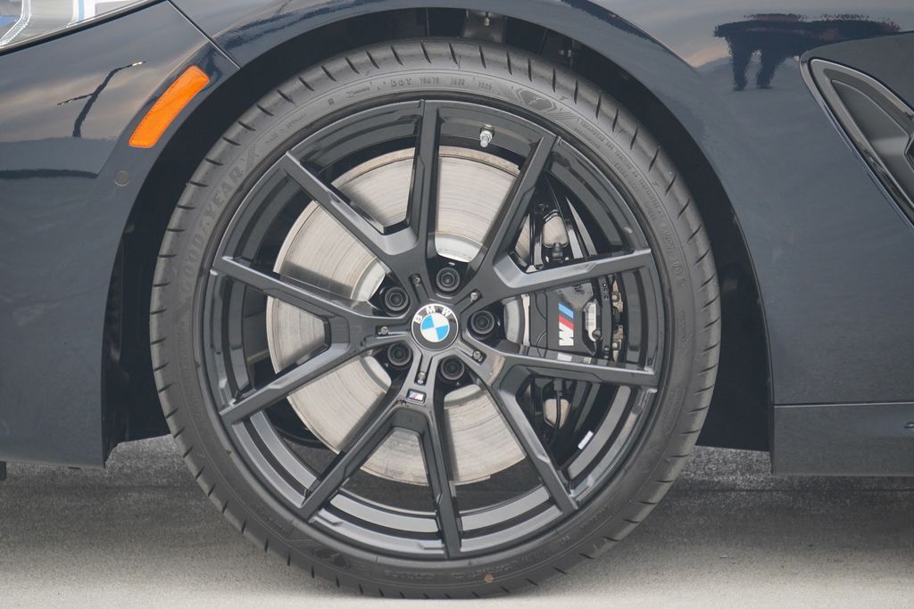 Thumbnail: 2026 BMW 8 Series - 7