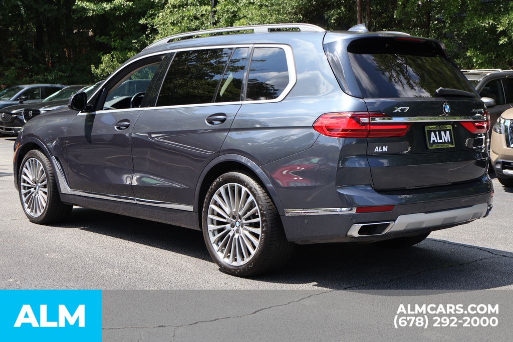 Used 2022 Gray BMW xDrive40i image 8