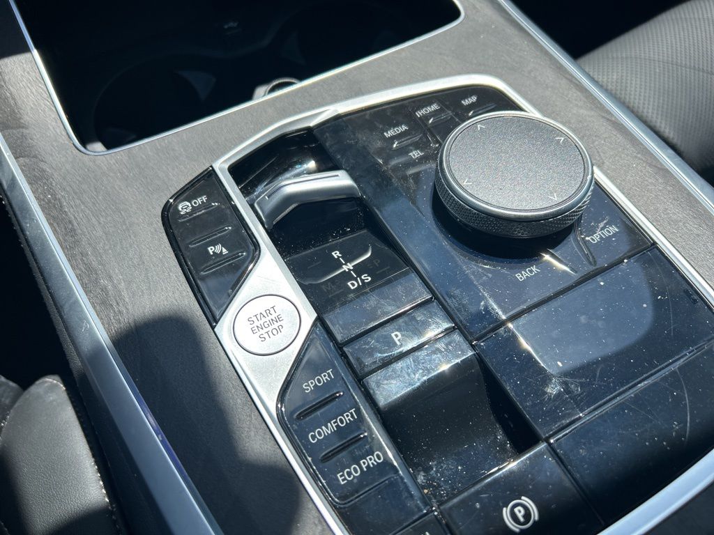 Thumbnail: 2026 BMW X5 - 26