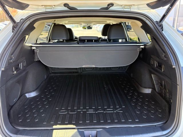 2023 Subaru Outback Touring XT