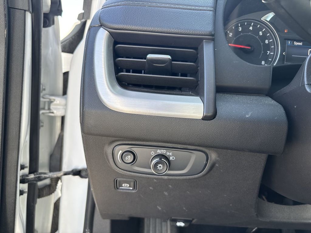 Used 2024 GMC Terrain SUV