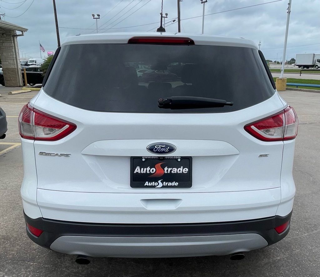 2015 Ford Escape SE - 9