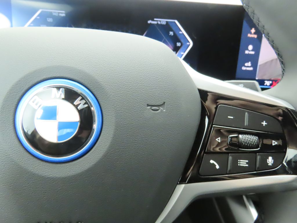 2025 BMW i4 eDrive40 12