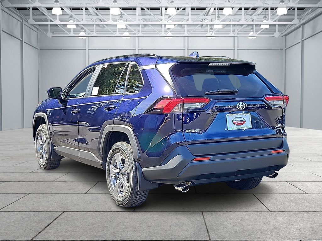 Thumbnail: 2025 Toyota RAV4 - 5