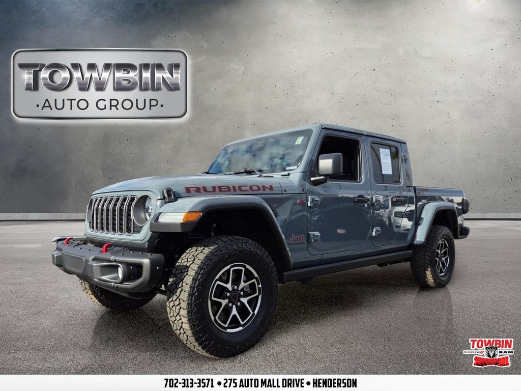 Anvil Clearcoat 2026 Jeep Gladiator Pickup Truck Four-Wheel Drive 8-Speed Automatic