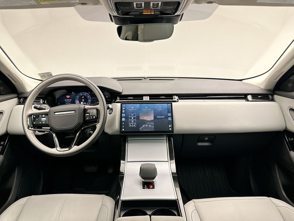 Thumbnail: 2025 Land Rover Range Rover Velar - 8