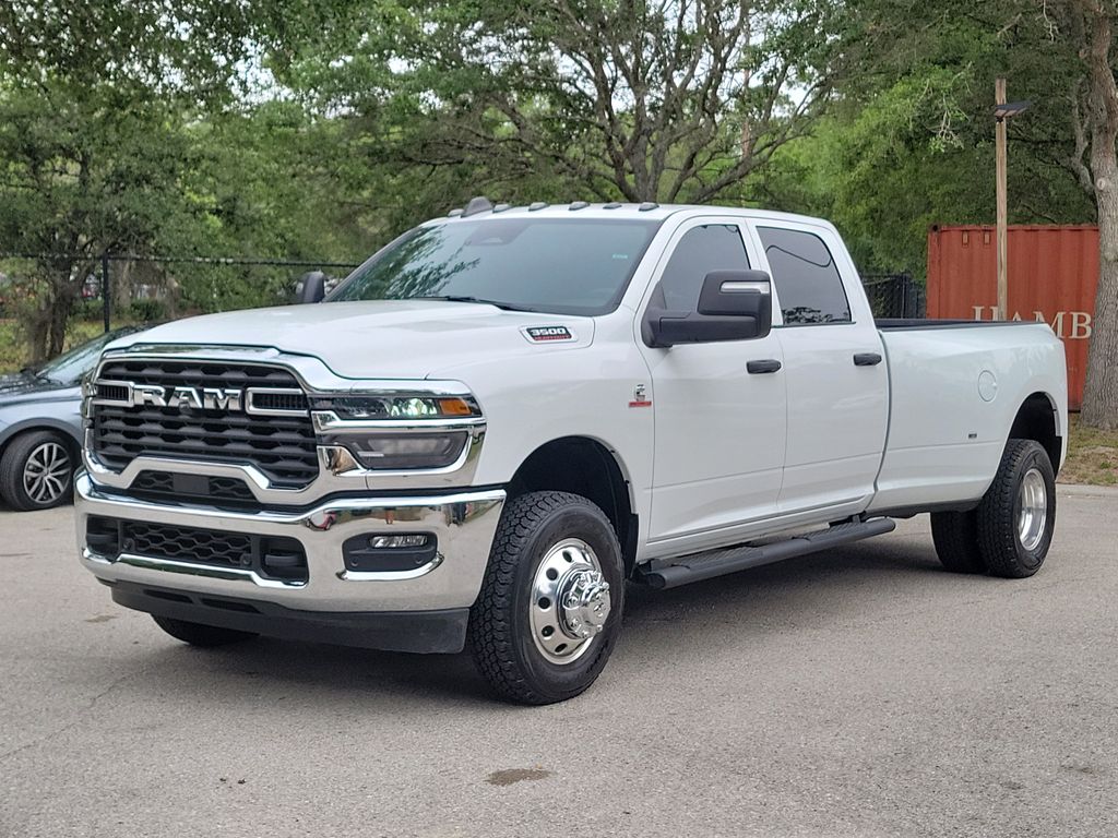 2025 RAM 3500 Tradesman 4X4 Crew Cab LWB's photo