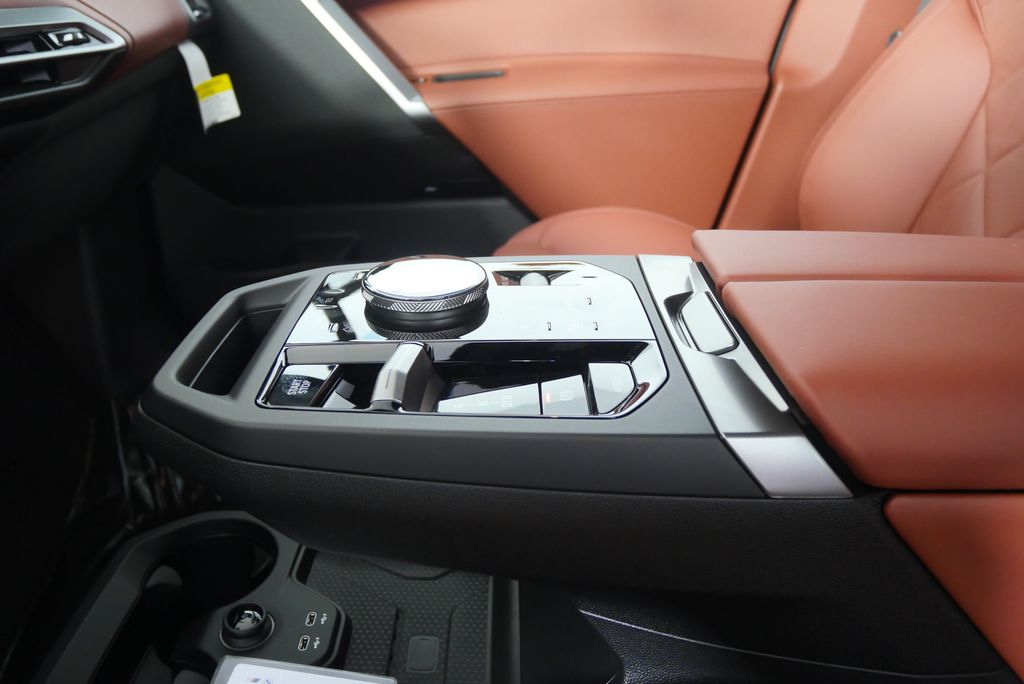 Thumbnail: 2026 BMW iX - 22