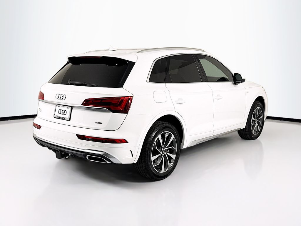 Thumbnail: 2023 Audi Q5 - 5