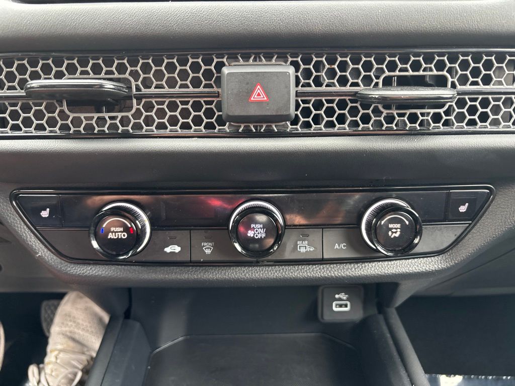 Used 2025 Honda HR-V SUV