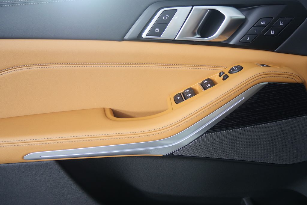 Thumbnail: 2026 BMW X5 - 9