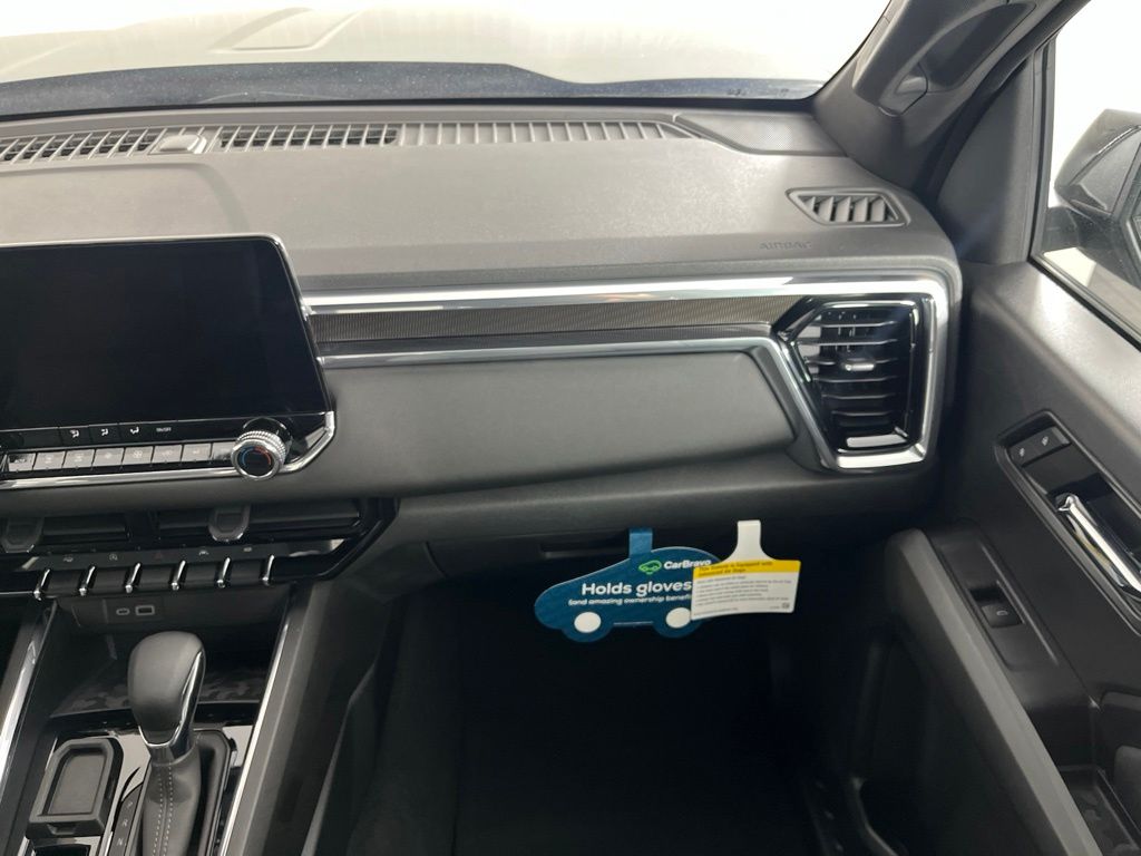 Thumbnail: 2024 GMC Canyon - 18