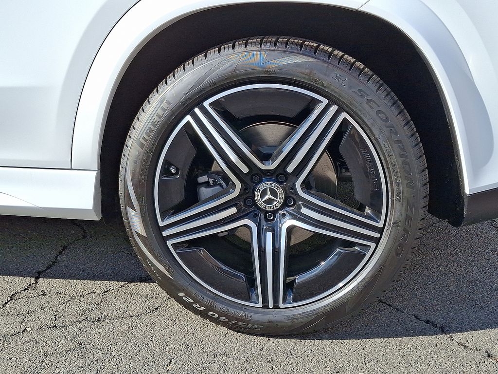 Thumbnail: 2026 Mercedes-Benz GLE - 5