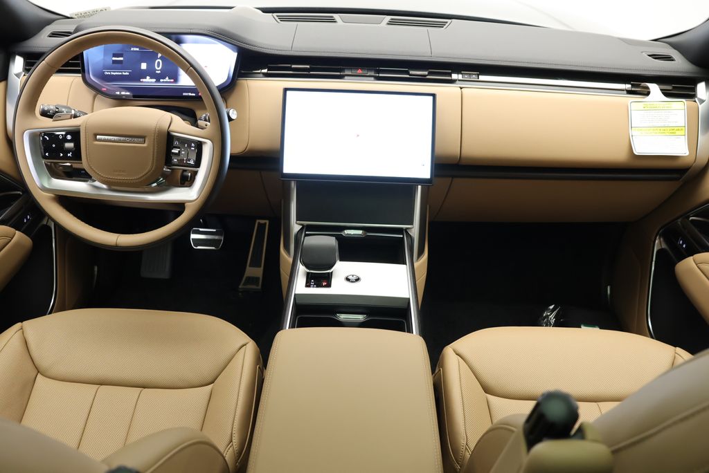 Thumbnail: 2026 Land Rover Range Rover - 16