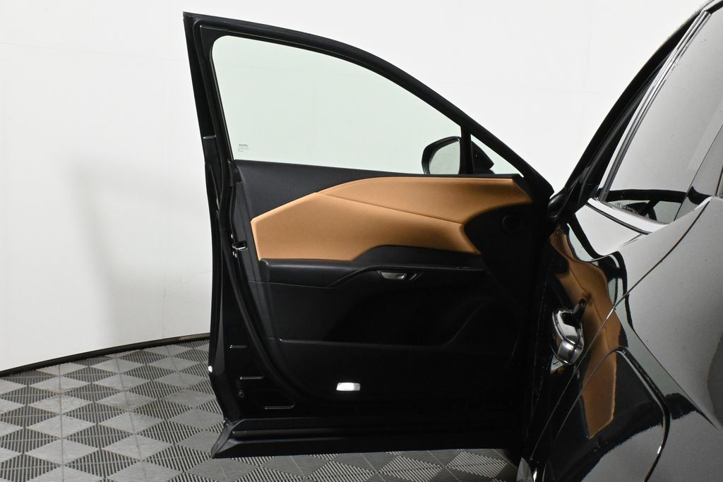 Thumbnail: 2024 Lexus RX - 29