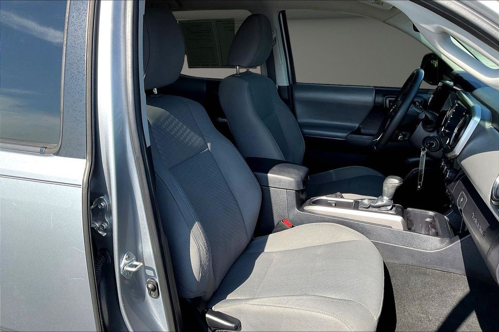 Used 2021 Toyota Tacoma Truck