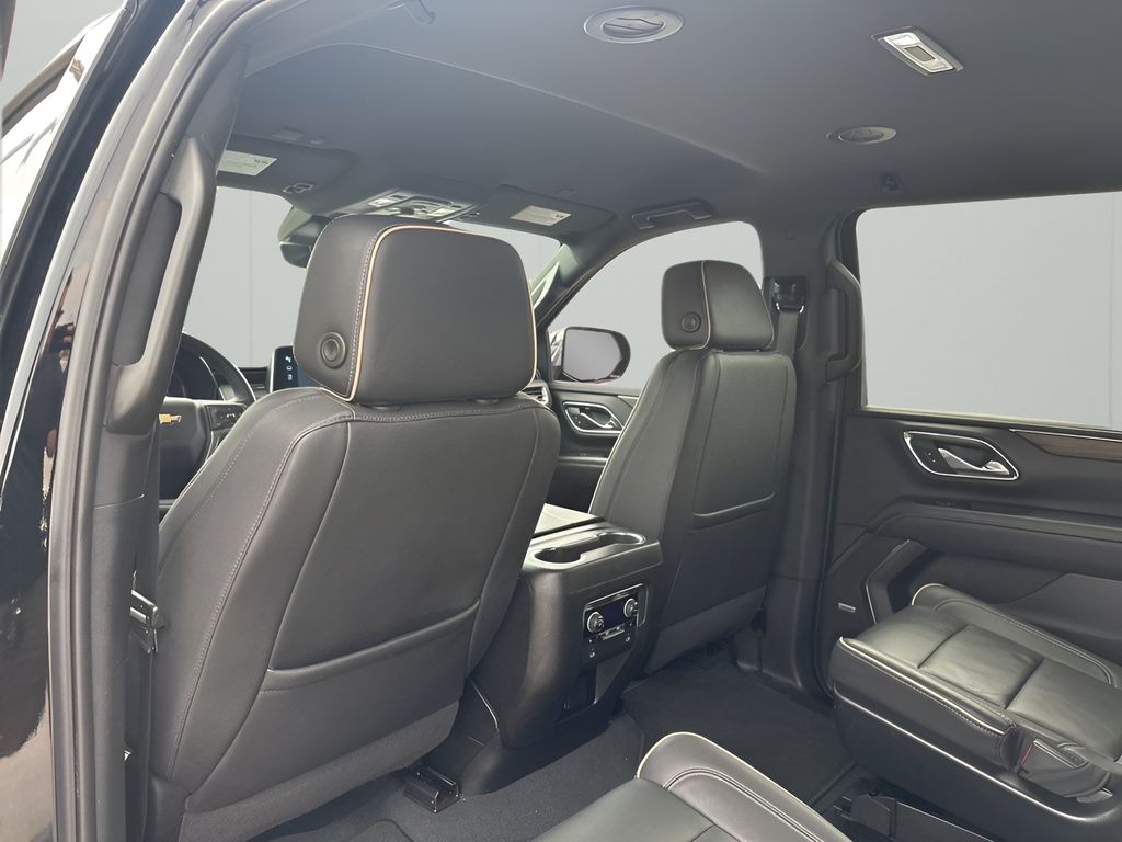 Used Car 2023 Chevrolet Suburban  Premier For Sale Under $60,000 In Austin, Texas