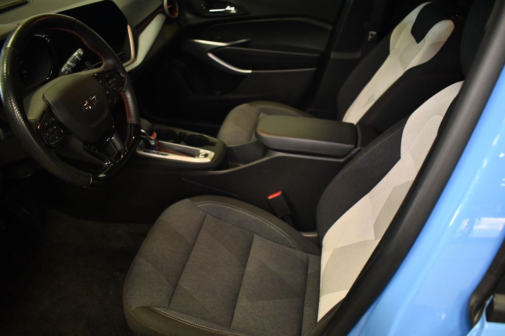 Thumbnail: 2024 Chevrolet Trax - 26