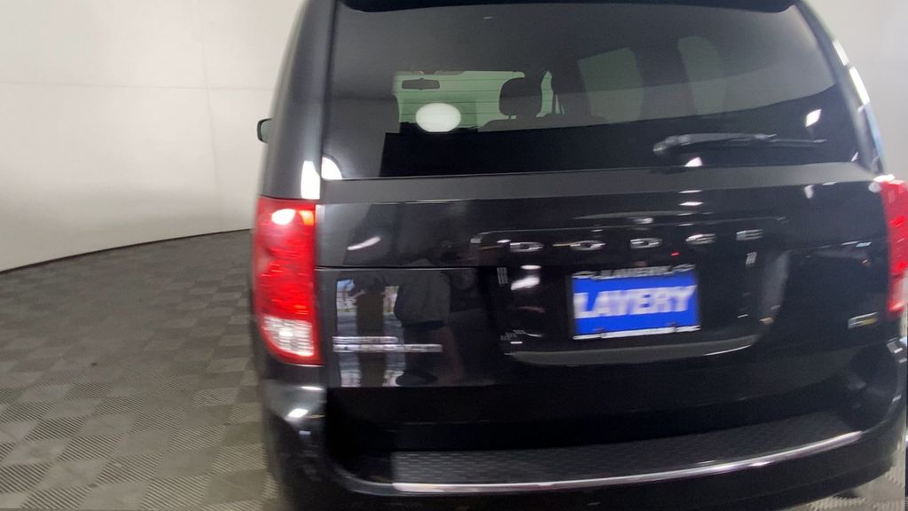 2013 Dodge Grand Caravan SXT photo