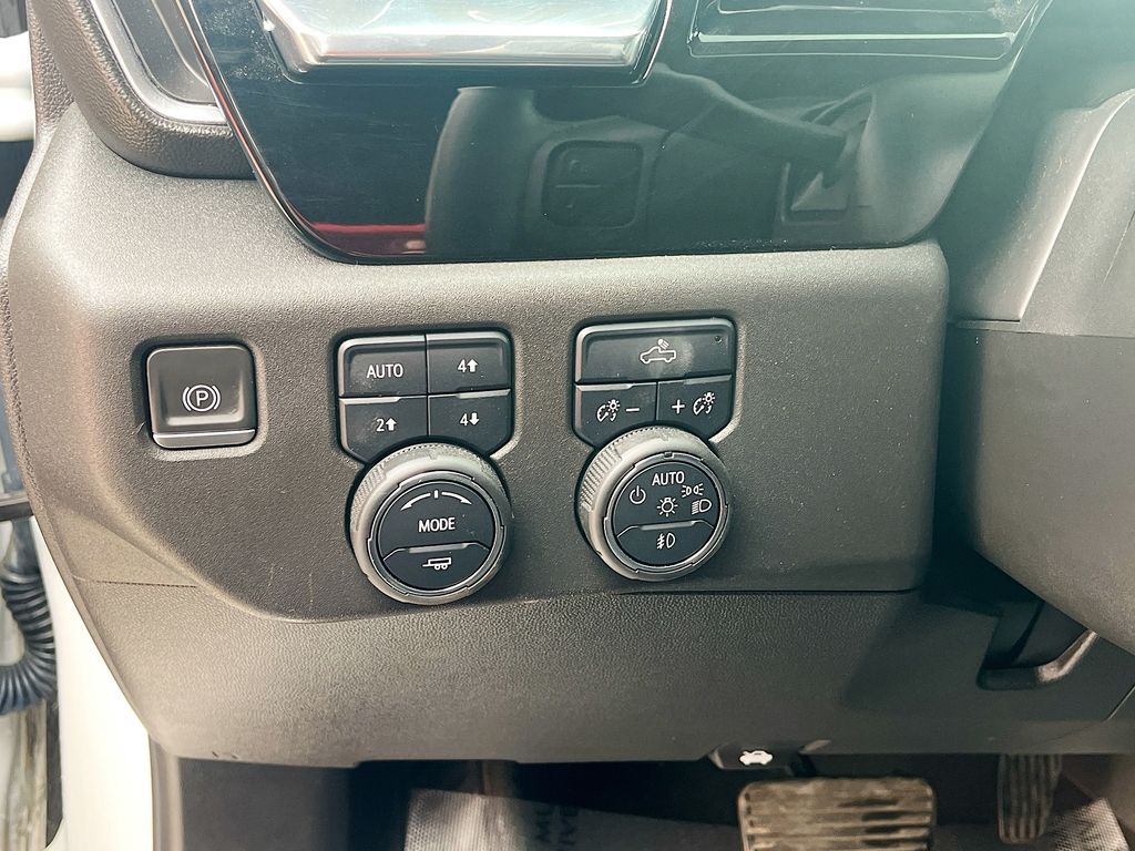 Used 2023 White Chevrolet LT Trail Boss image 10