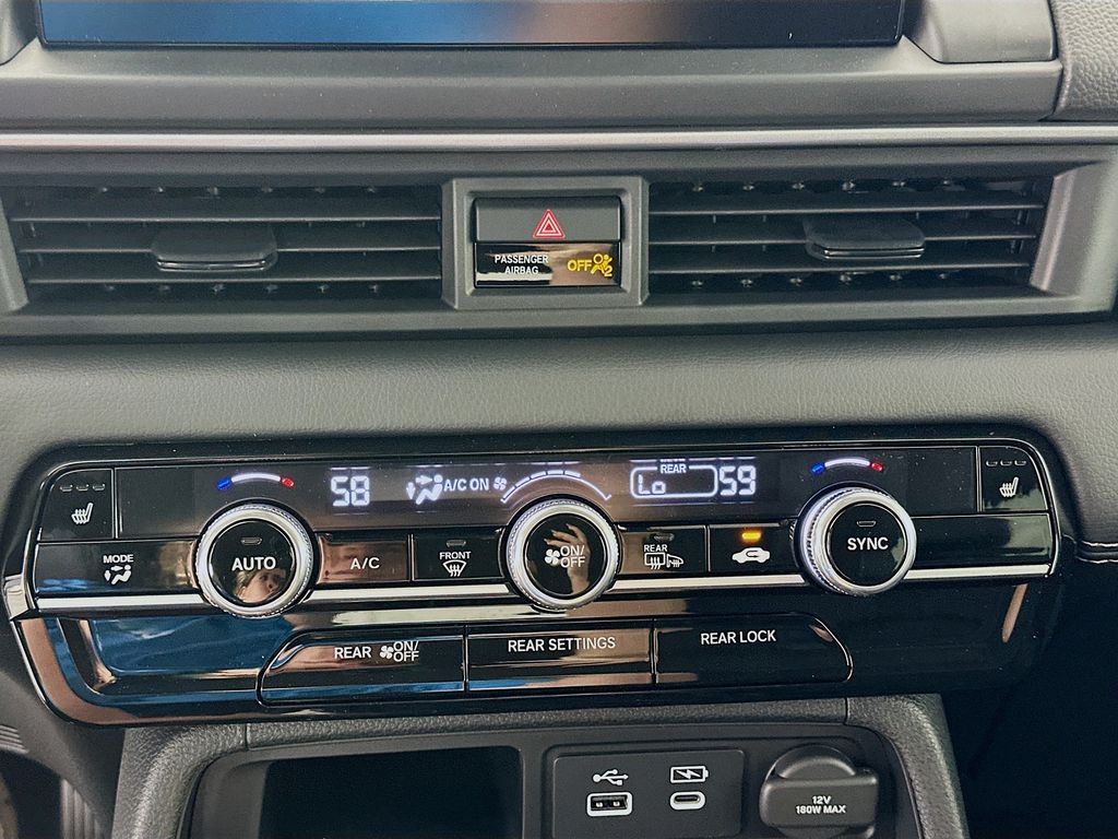 Thumbnail: 2025 Honda Pilot - 13