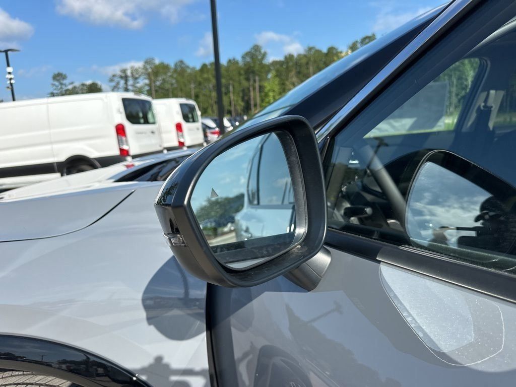 2025 Boulder Gray Pearl/Super Black Nissan Rogue Platinum FWD SUV
