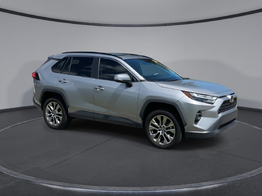 Thumbnail: 2022 Toyota RAV4 - 2