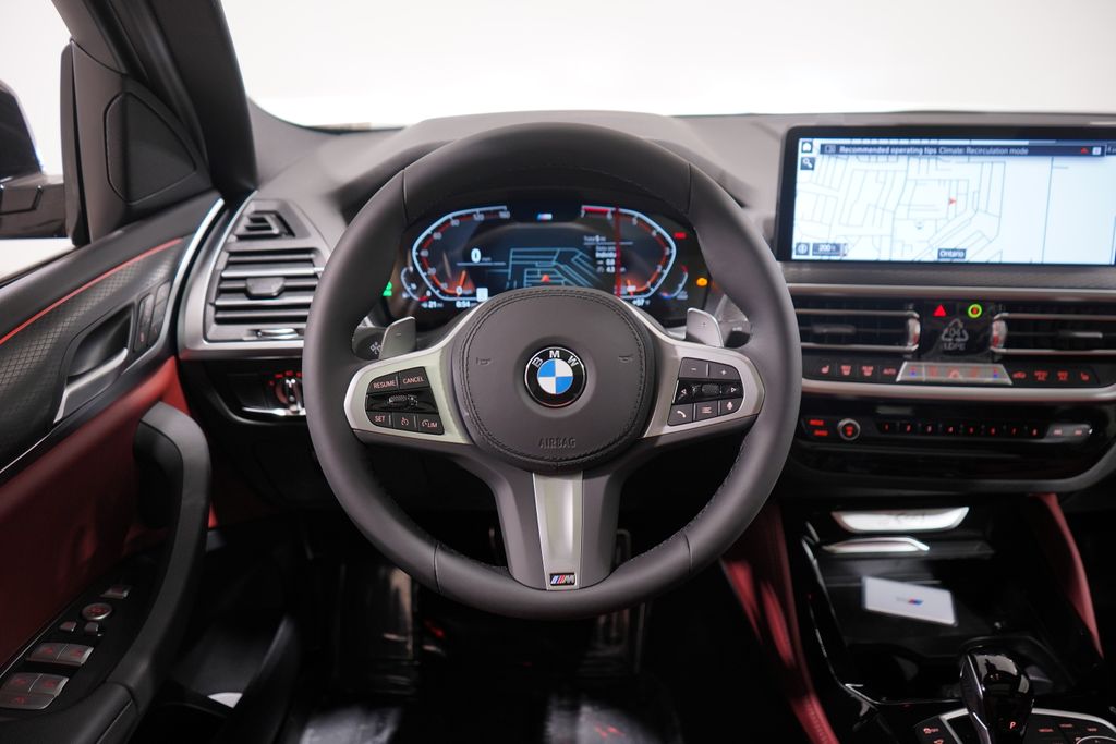 2025 BMW X4 xDrive30i 11