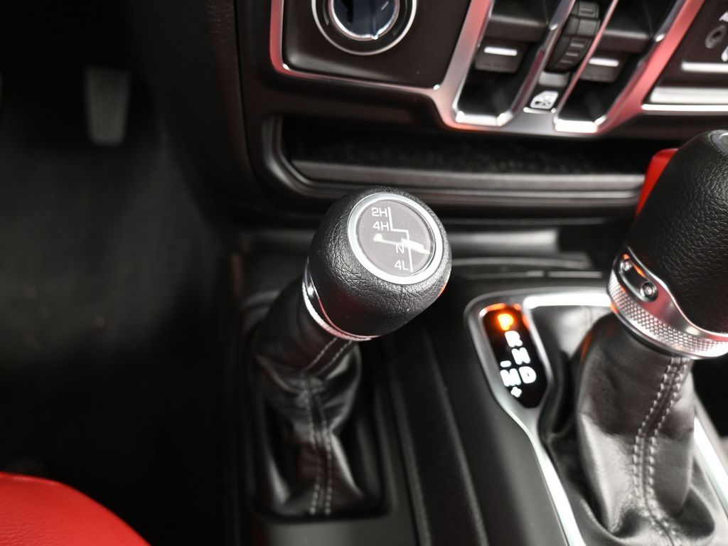 New 2026 Bright White Clearcoat Jeep Sport S image 26