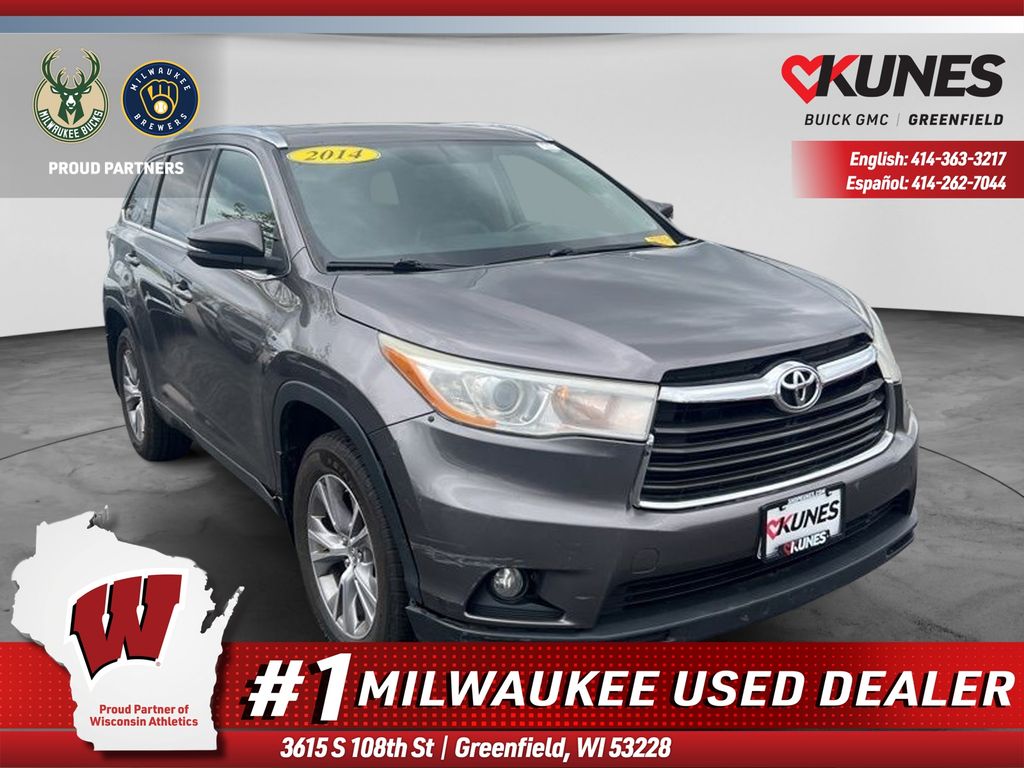  2014 Toyota Highlander XLE AWD   