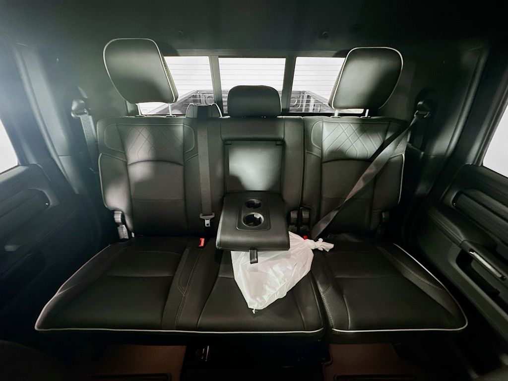 New 2026 Silver Ram Limited 14in image 10