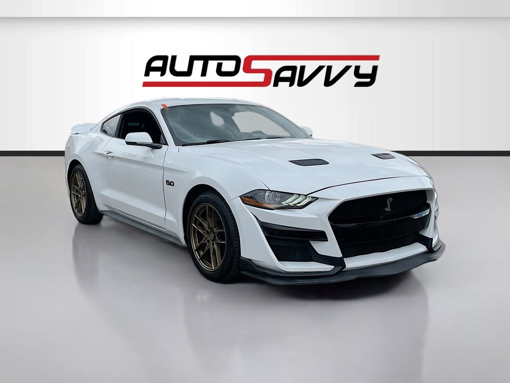  2019 Ford Mustang GT Premium Coupe RWD   