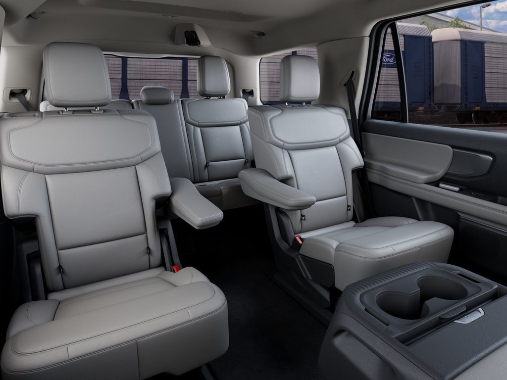 New 2027 Gray Ford Active image 15
