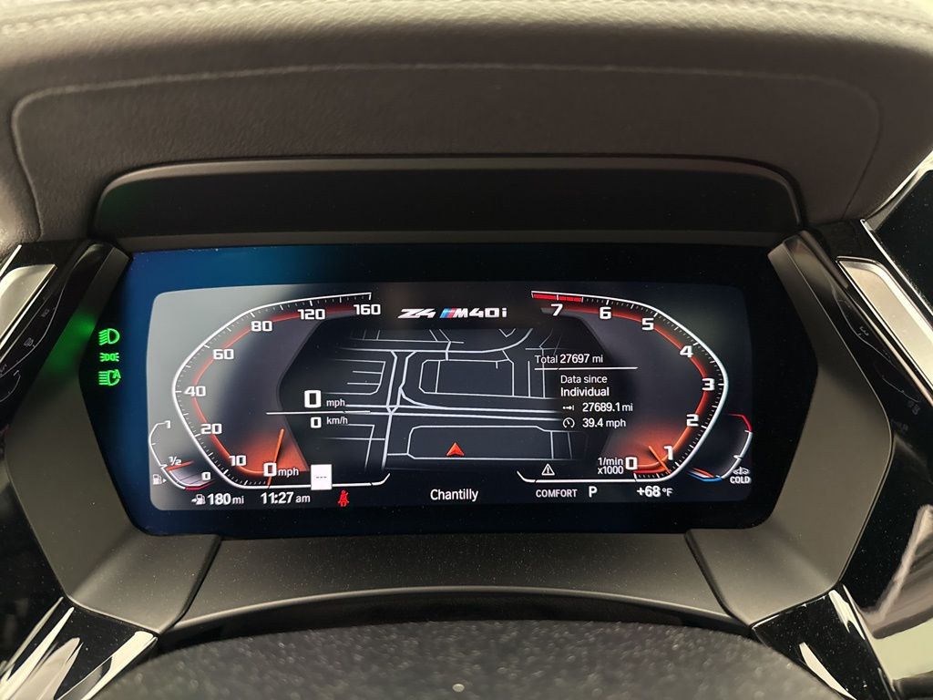 2022 BMW Z4 M40i 10