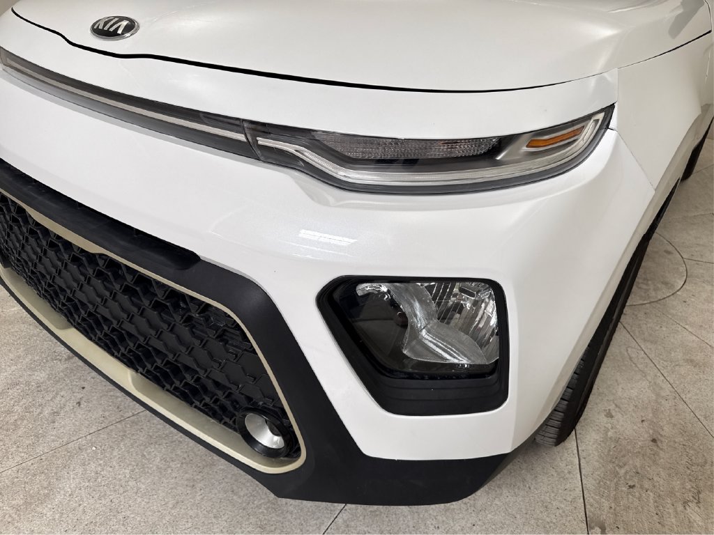 2020 Kia Soul EX - Photo 18