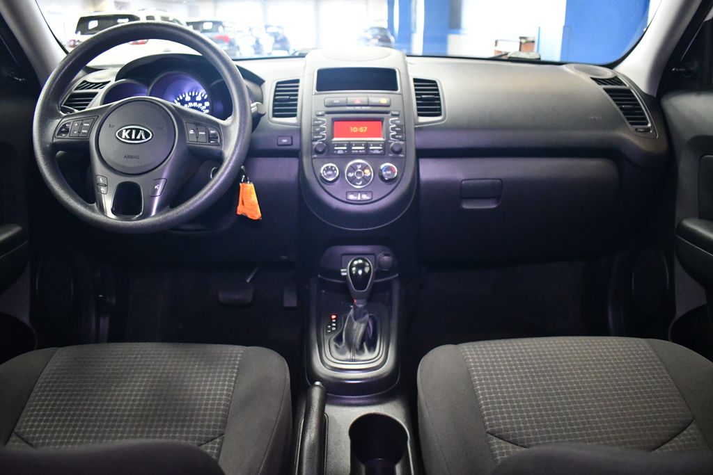 Thumbnail: 2012 Kia Soul - 16