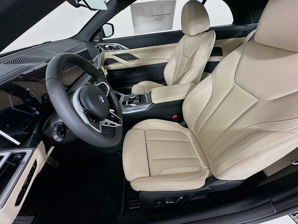 Thumbnail: 2026 BMW 4 Series - 16