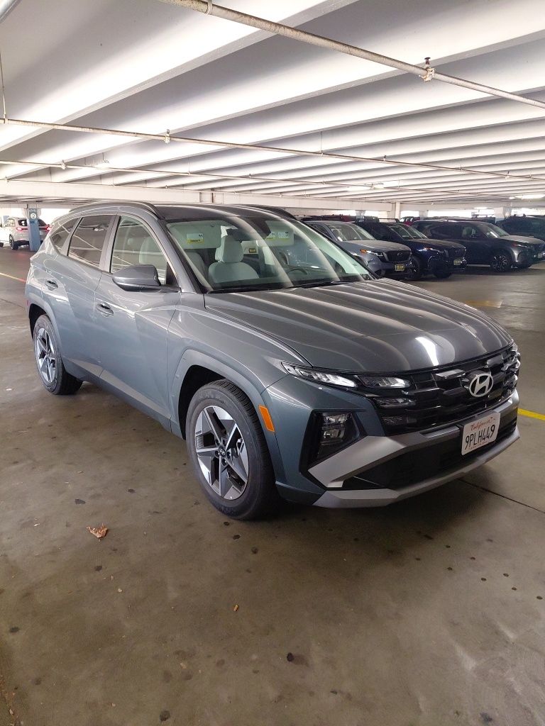 Ecotronic Gray 2025 Hyundai Tucson SUV / Crossover Front-Wheel Drive 8-Speed Automatic