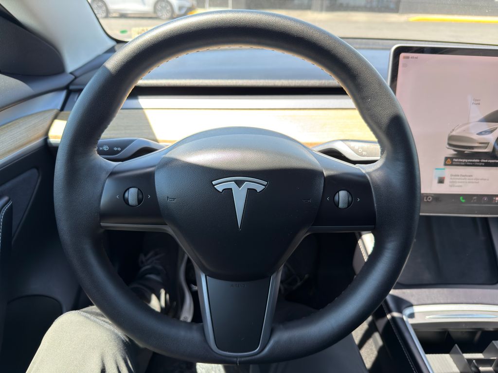 Thumbnail: 2022 Tesla Model 3 - 17