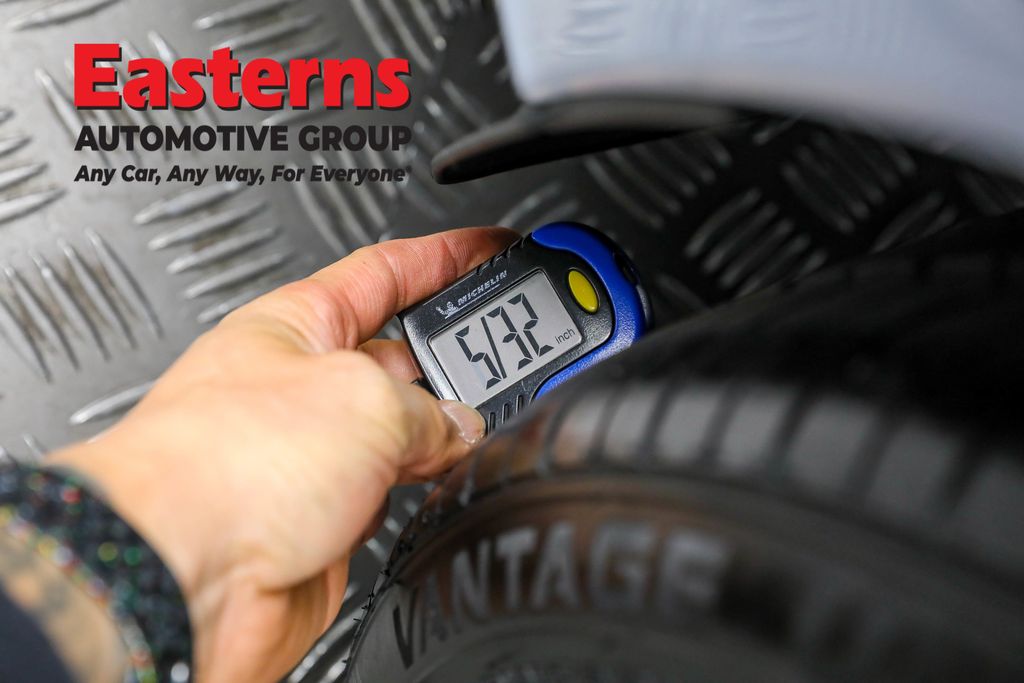 Used 2023 Gray Nissan 2.5 SR image 25