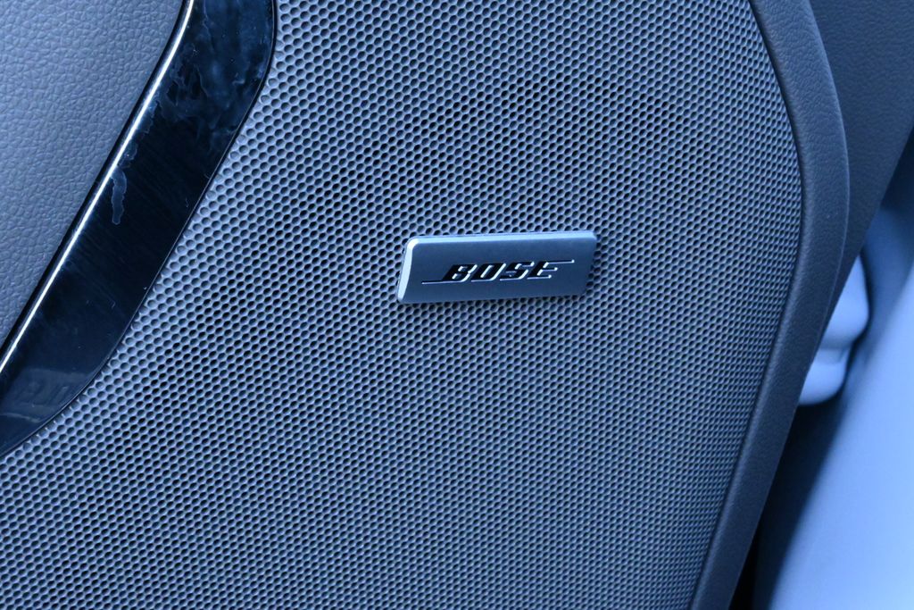 Thumbnail: 2023 Chevrolet Tahoe - 32