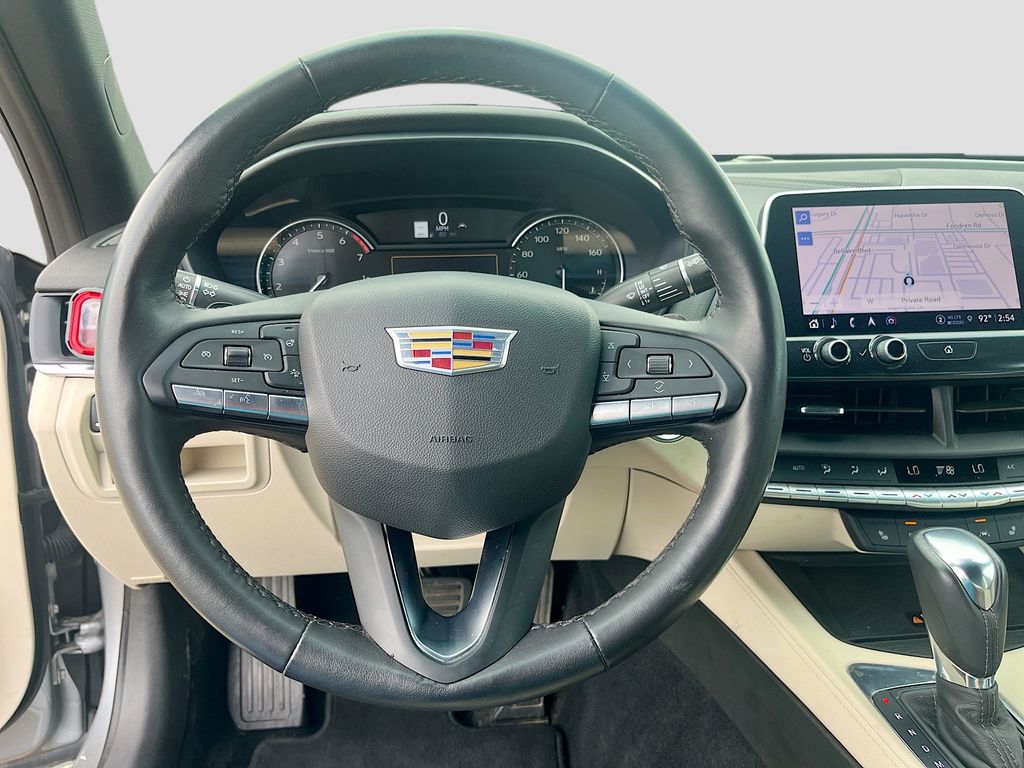 Used 2025 Silver Cadillac Luxury image 11